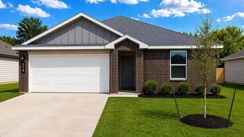 210 Paco Loop, Caldwell, TX 77836