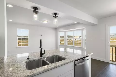 Kitchen - 1308 Hillside Ct, Rolla, MO 65401 photo 8 of 13