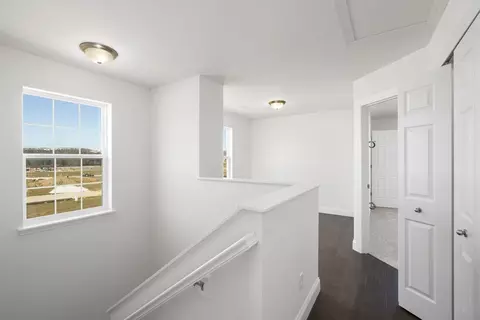Entry Way - 1308 Hillside Ct, Rolla, MO 65401 photo 5 of 7