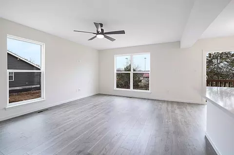 Living - 1308 Hillside Ct, Rolla, MO 65401 photo 12 of 15