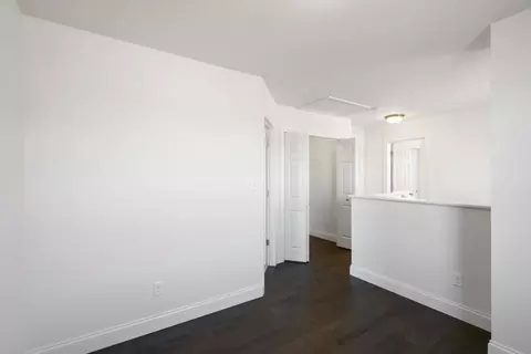 Entry Way - 1308 Hillside Ct, Rolla, MO 65401 photo 6 of 7