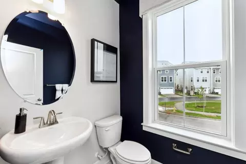 Bath - 9894 Obin Ln, Waldorf, MD 20601 photo 4 of 8
