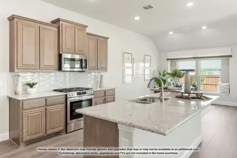 Kitchen - 117 Saddlewood Trl, Commerce, TX 75428 photo 2 of 4