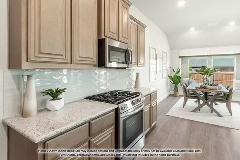 Kitchen - 117 Saddlewood Trl, Commerce, TX 75428 photo 3 of 4
