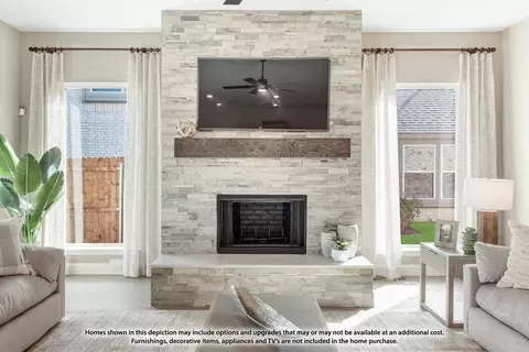 Living - 117 Saddlewood Trl, Commerce, TX 75428 photo 1 of 1
