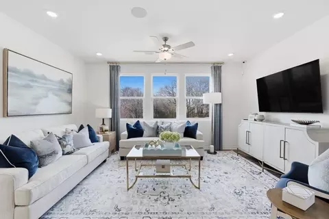 18435 Cove Landing Rd, Charlotte, NC 28278