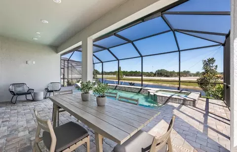 Exterior - 616 Cotella Cv, Bradenton, FL 34212 photo 5 of 14