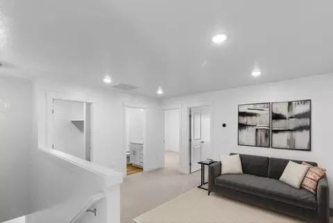 Entry Way - 1063 E Malibu Ln, Washington, UT 84780 photo 1 of 1