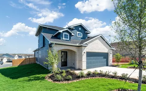 Exterior - 10403 Salitrillo Bnd, Converse, TX 78109 photo 5 of 8