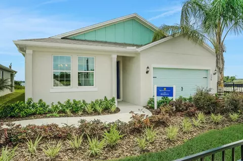 Exterior - 235 Meredith Blvd, Winter Haven, FL 33881 photo 6 of 7