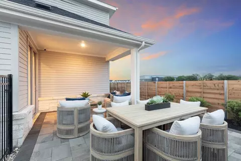Exterior - 6308 Mcmurtry St, Austin, TX 78747 photo 6 of 17