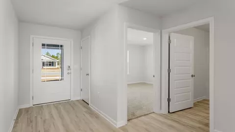 Entry Way - 1663 Salem Dr, Chipley, FL 32428 photo 1 of 5