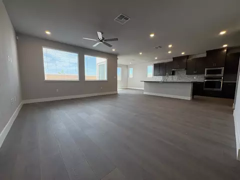 Living - 1249 Mccabe Cir, Galt, CA 95632 photo 1 of 4