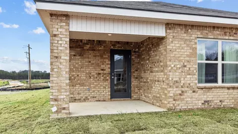 Exterior - 816 Fairway Ave, Byram, MS 39272 photo 8 of 10