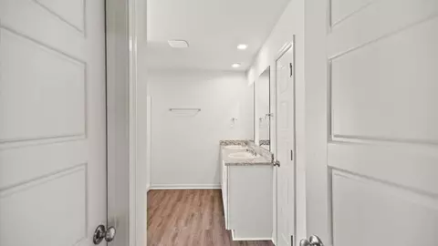 Entry Way - 816 Fairway Ave, Byram, MS 39272 photo 5 of 11
