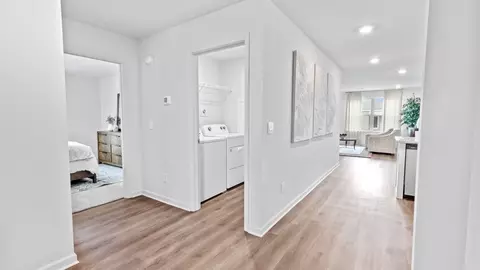 Entry Way - 816 Fairway Ave, Byram, MS 39272 photo 8 of 11