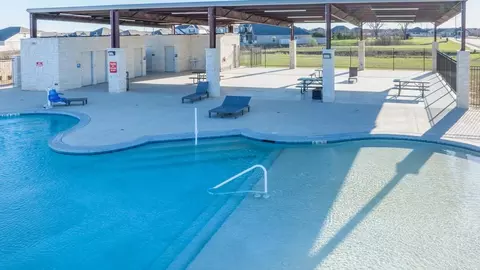 Exterior - 5299 Smith Lake Blvd, Bryan, TX 77807 photo 2 of 3