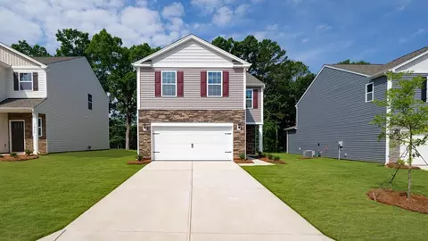 Exterior - 4697 Fanning Rd, Hickory, NC 28602 photo 6 of 6