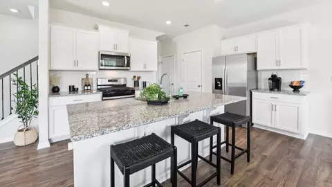 Kitchen - 4697 Fanning Rd, Hickory, NC 28602 photo 6 of 6