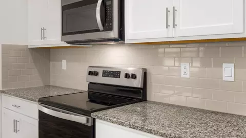 Kitchen - 4697 Fanning Rd, Hickory, NC 28602 photo 2 of 6