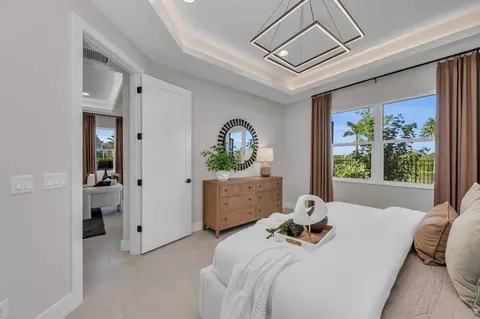 Bedroom - 304 Monet Trl, Bradenton, FL 34212 photo 3 of 7