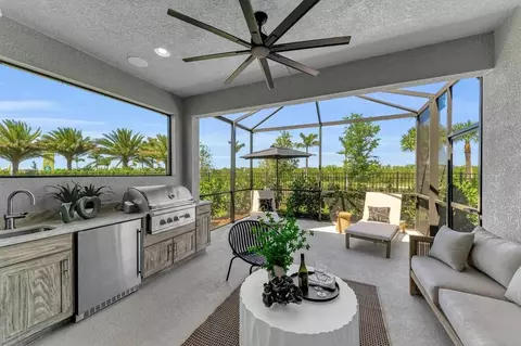 Exterior - 304 Monet Trl, Bradenton, FL 34212 photo 8 of 12