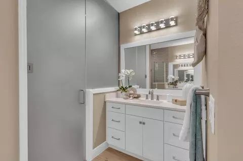 Bath - 304 Monet Trl, Bradenton, FL 34212 photo 3 of 5