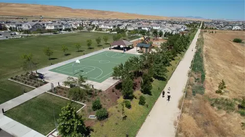 View/Area - 2647 Beckett St, Tracy, CA 95377 photo 22 of 25