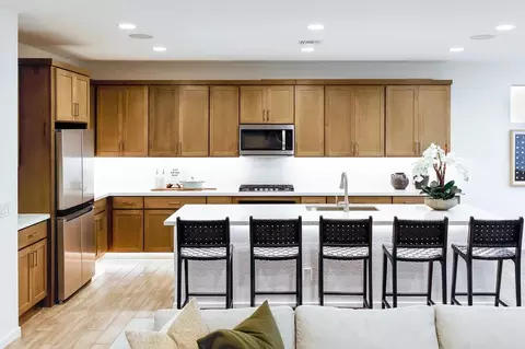 Kitchen - 10430 E Unger Ave, Mesa, AZ 85212 photo 3 of 5