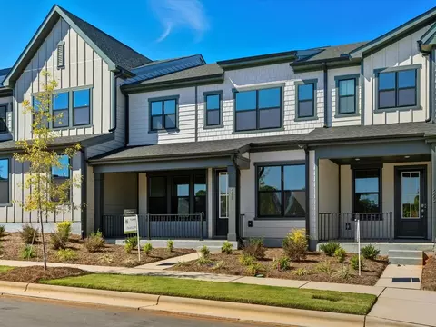 321 Ardmore Dr, Belmont, NC 28012