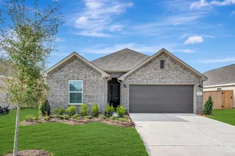 1077 Garnet Star Dr, La Marque, TX 77568