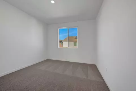 Bedroom - 2567 Lavender Pl, Fairfield, CA 94533 photo 12 of 22