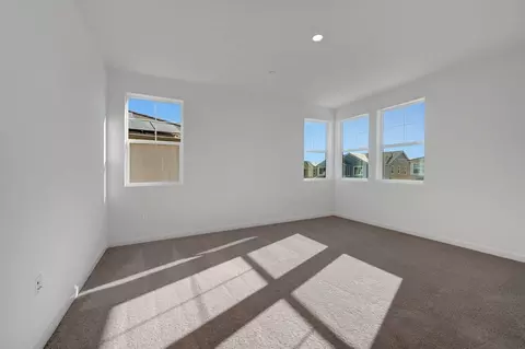 Bedroom - 2567 Lavender Pl, Fairfield, CA 94533 photo 6 of 22