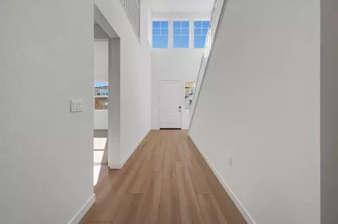 Entry Way - 2567 Lavender Pl, Fairfield, CA 94533 photo 2 of 6