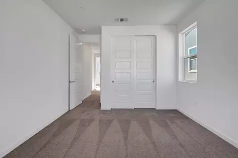 Bedroom - 2567 Lavender Pl, Fairfield, CA 94533 photo 10 of 22