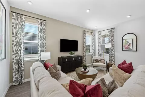 Living - 1719 Columbus Path, Saint Cloud, FL 34771 photo 3 of 13