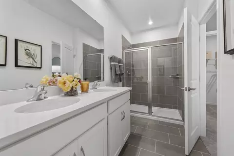 Bath - 1719 Columbus Path, Saint Cloud, FL 34771 photo 4 of 14