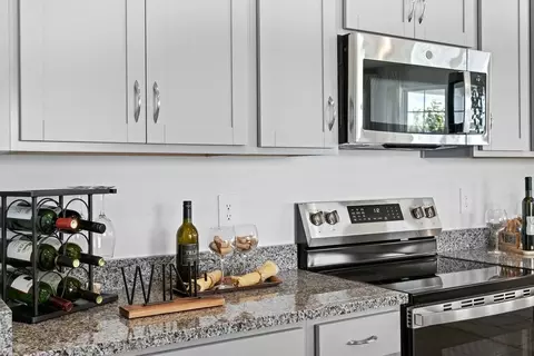 Kitchen - 1719 Columbus Path, Saint Cloud, FL 34771 photo 17 of 21