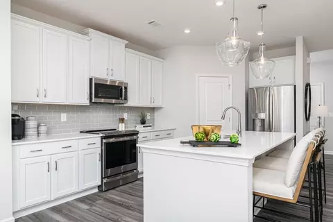 Kitchen - 1719 Columbus Path, Saint Cloud, FL 34771 photo 1 of 21
