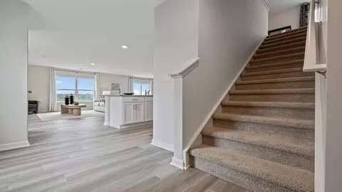 Entry Way - 2296 Springview Ct, Boiling Springs, SC 29316 photo 4 of 5