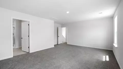 Bedroom - 2296 Springview Ct, Boiling Springs, SC 29316 photo 5 of 13