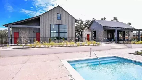 Exterior - 325 Vale Run, Kyle, TX 78640 photo 8 of 14