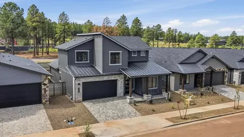 3693 W Styx Ln, Flagstaff, AZ 86001
