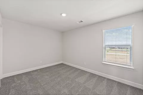 Bedroom - 766 Carson Ln, Pilot Point, TX 76258 photo 4 of 5