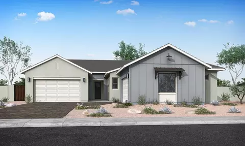 686 W Treasure Trl, Apache Junction, AZ 85120
