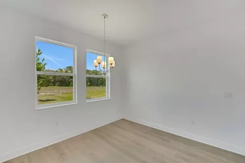 Dining - 235 Meredith Blvd, Winter Haven, FL 33881 photo 1 of 1