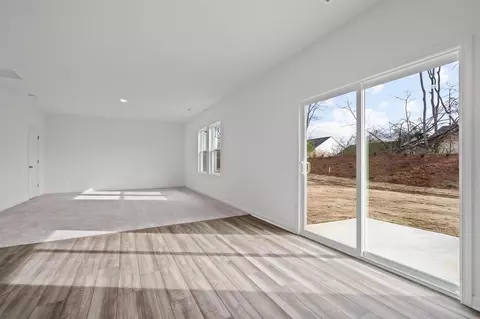 Living - 124 Dionicio Loop, Seguin, TX 78155 photo 2 of 5