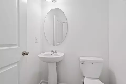 Bath - 124 Dionicio Loop, Seguin, TX 78155 photo 1 of 3