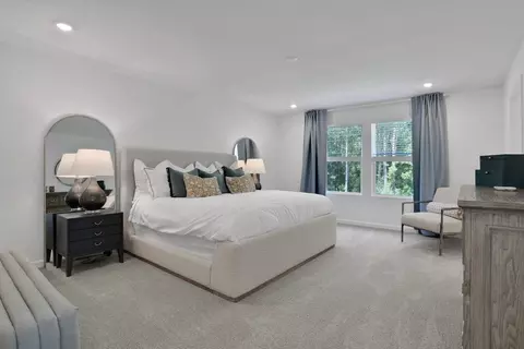 Bedroom - 14184 Epply Dr, Jacksonville, FL 32218 photo 8 of 8