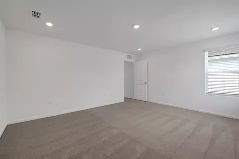 Bedroom - 14184 Epply Dr, Jacksonville, FL 32218 photo 6 of 8